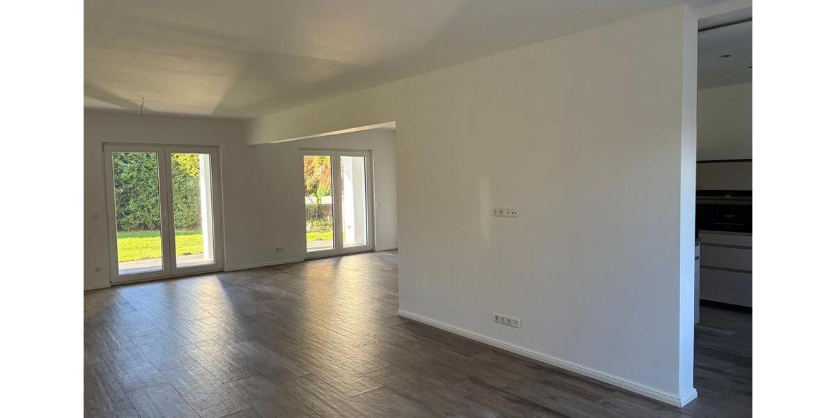 Mehrfamilienhaus, Wohnhaus Bargteheide - 7 Zimmer, 268 m&sup2;, 749.000&euro; | Angebot:26134549