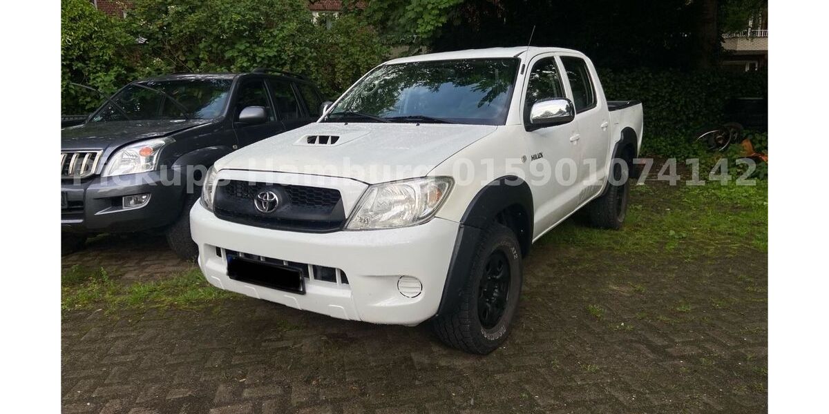 Toyota Hilux 195.600 km 11.400 &euro; Hamburg 20535