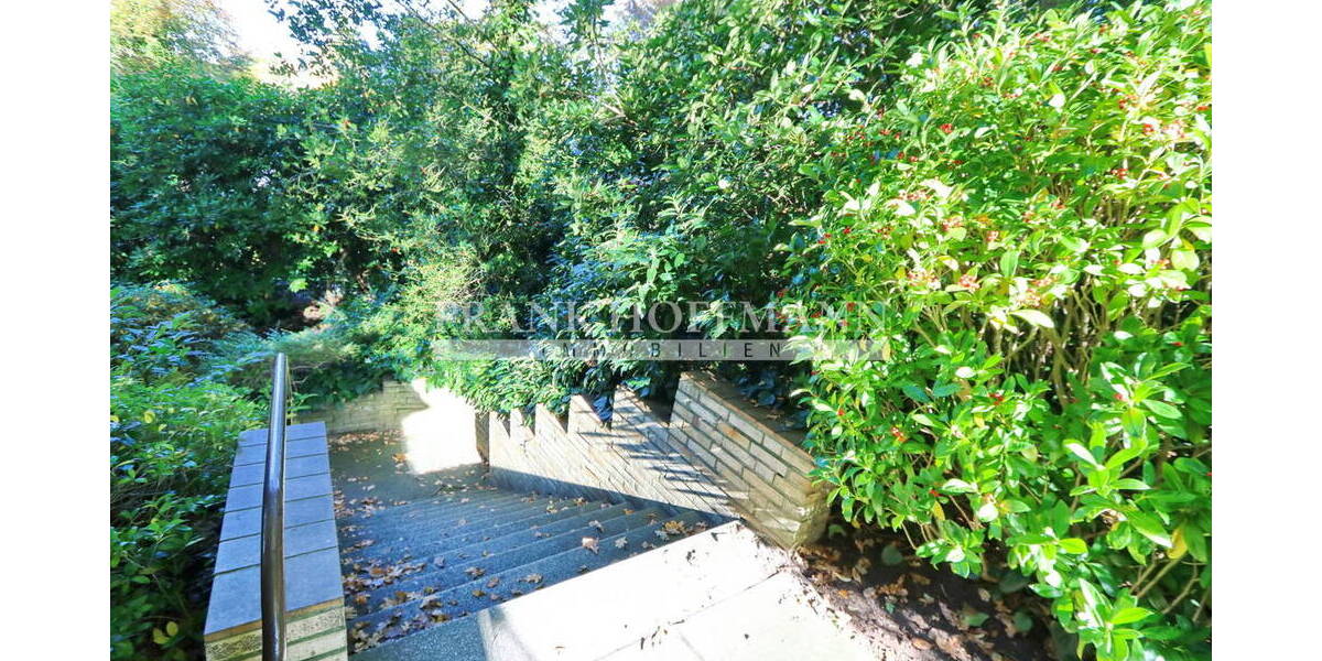 Mehrfamilienhaus, Wohnhaus Hamburg Wellingsbüttel - 1 Zimmer, 231 m&sup2;, 2.500.000&euro; | Angebot:23971156