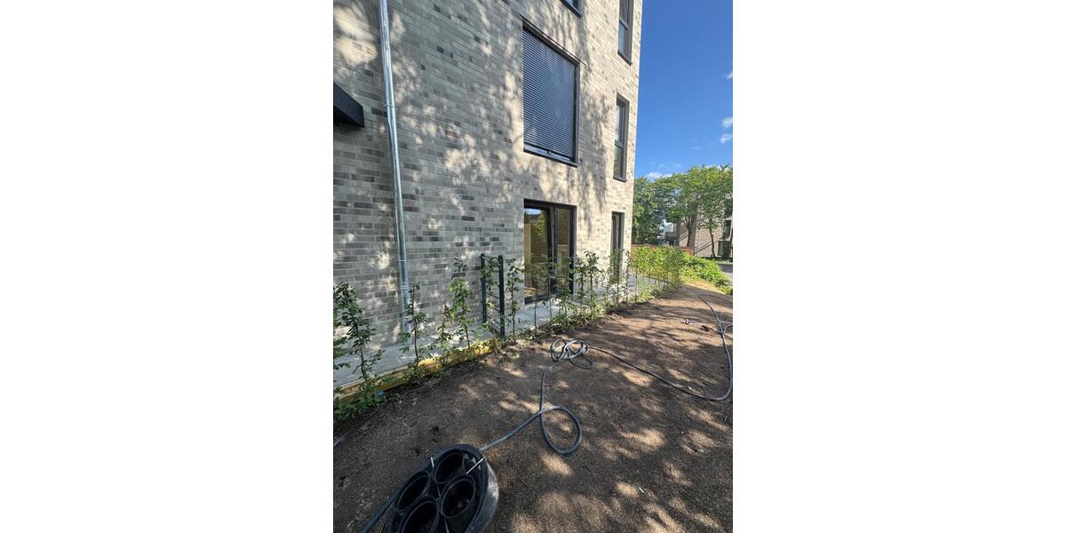 Erdgeschoßwohnung Hamburg Wandsbek - 2 Zimmer, 72 m&sup2;, 1.850&euro; | Angebot:26373203