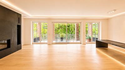 LUXUSWOHNEN AUF ZWEI ETAGEN - Einfamilienhaus Hamburg Wellingsbüttel Wellingsbüttel | Angebot:26592444