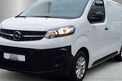 Opel Vivaro 17.500 km 24.990 € Hamburg 22159