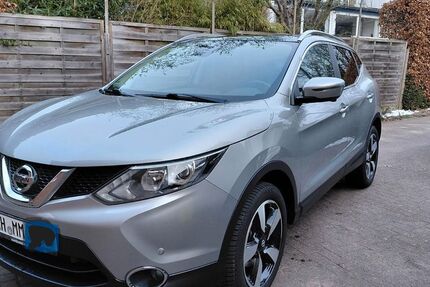 Nissan Qashqai 75.300 km 14.790 &euro; Hamburg 22559