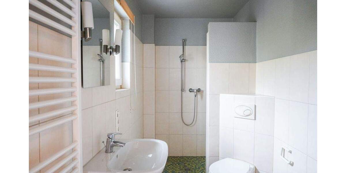 Modernes Einfamilienhaus mit Einliegerwohnung & Terrasse in ruhiger Lage von Neuengamme 6 zimmer