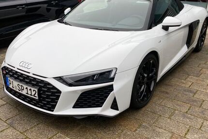 Audi R8 52.000 km 117.000 &euro; Hamburg 22399