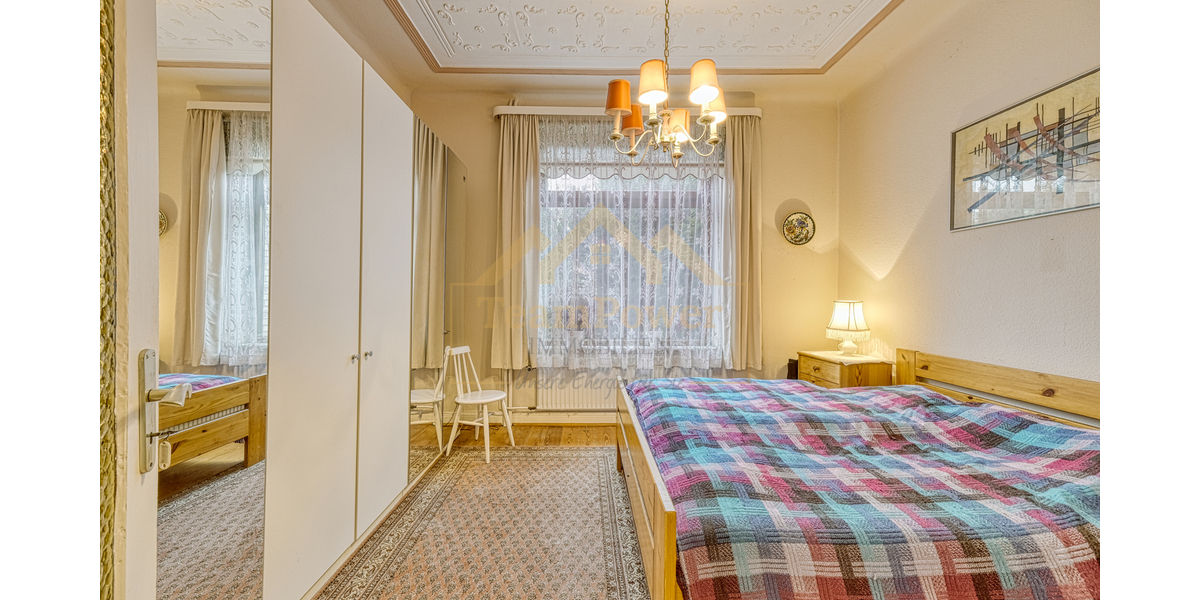 Ein Preis, 2 Wohnungen - jetzt schnell sein! - Zweifamilienhaus Hamburg Wandsbek | Angebot:27266966