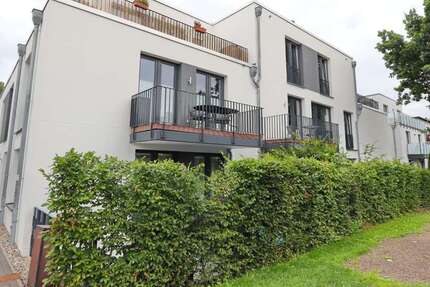 Wohnung Hamburg Wandsbek - 3 Zimmer, 133 m&sup2;, 2.200&euro; | Angebot:27397477