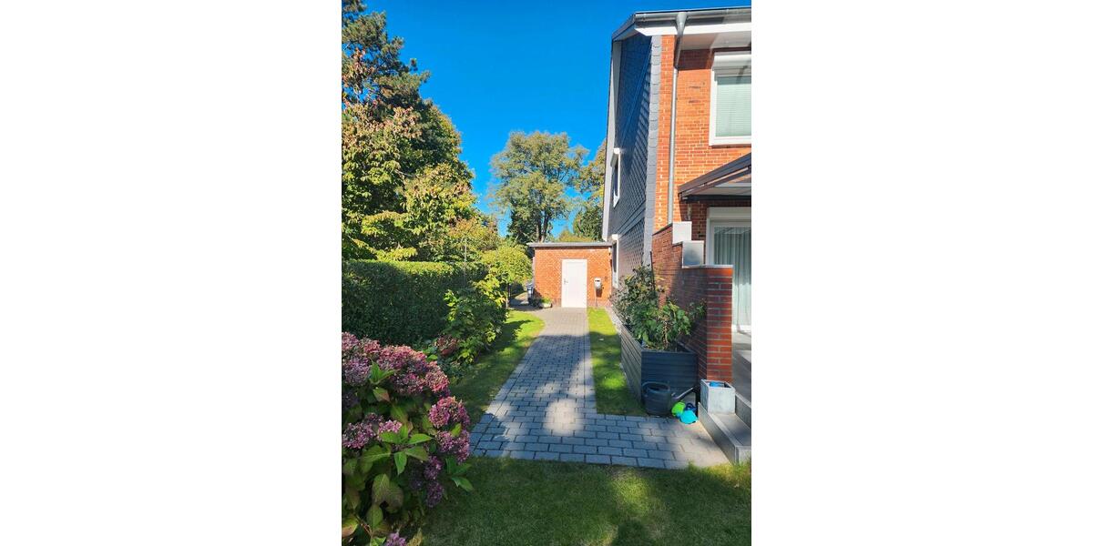 Doppelhaushälfte Ahrensburg - 4 Zimmer, 104 m&sup2;, 629.000&euro; | Angebot:26710255