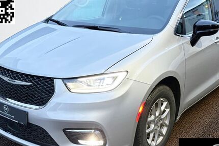 Chrysler Pacifica 22.000 km 32.490 &euro; Hamburg 22179