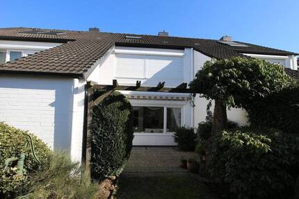 Haus Glinde - 4 Zimmer, 121 m&sup2;, 456.000&euro; | Angebot:26648024