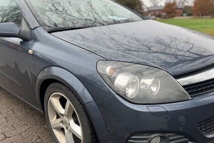 Opel Astra 173.275 km 2.499 &euro; Buxtehude 21614