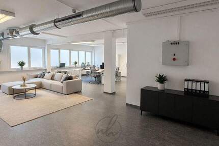 Gewerbeobjekt Hamburg Billbrook - 2 Zimmer, 140 m&sup2;, 1.526&euro; | Angebot:26307797
