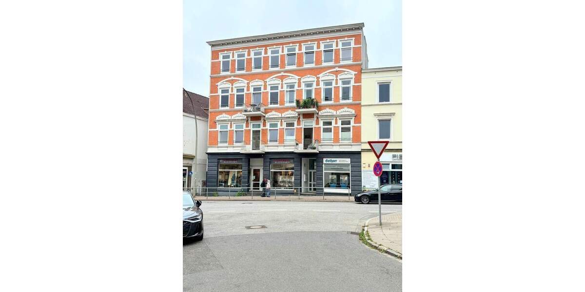 Attraktives Mehrfamilienhaus mit zusätzlichem Baufenster im Herzen von Bergedorf zimmer