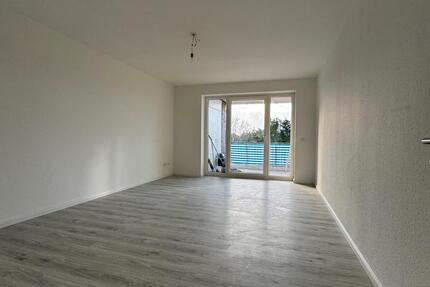 Wohnung Hamburg Schnelsen - 3 Zimmer, 80 m&sup2;, 1.550&euro; | Angebot:26040218
