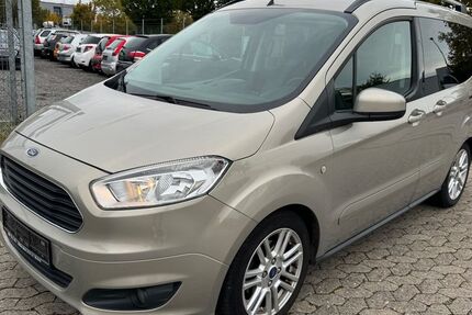 Ford Tourneo Courier 98.000 km 6.999 &euro; Buxtehude 21614