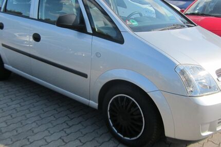 Opel Meriva 78.238 km 4.985 € Hamburg 22147