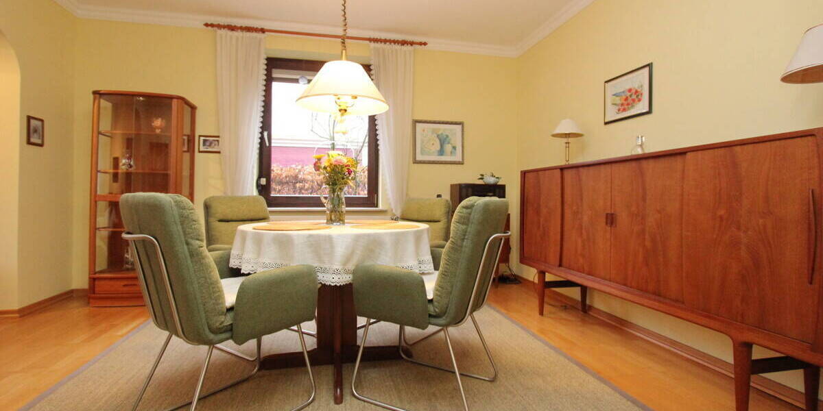 Einfamilienhaus Hamburg Schnelsen - 5 Zimmer, 143 m&sup2;, 649.000&euro; | Angebot:26028997