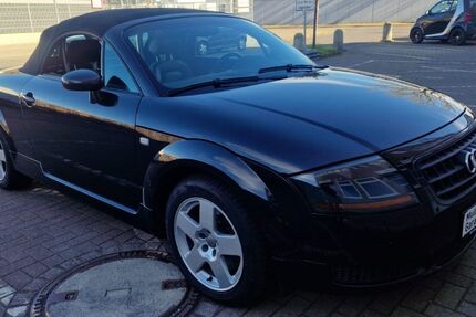 Audi TT 89.890 km 9.950 &euro; Ellerbek 25474