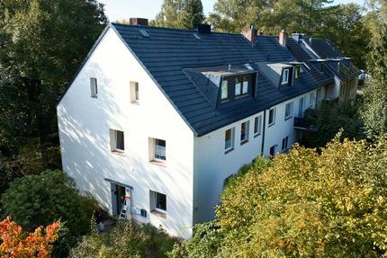 Investieren in Hamburg: Modernisiertes Mehrfamilienhaus in Sasel 2 zimmer