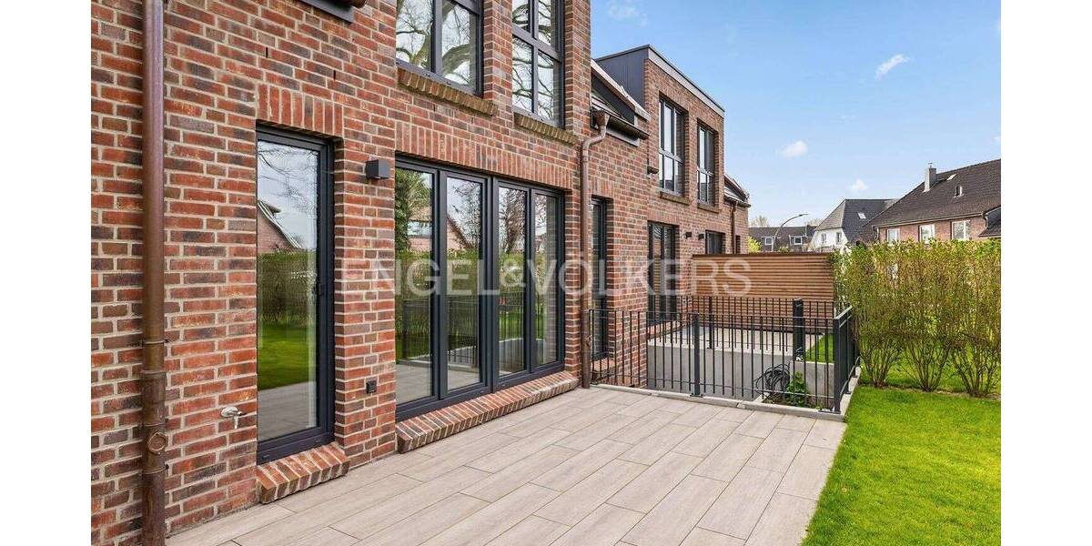 Reihenendhaus Tangstedt - 8 Zimmer, 176 m&sup2;, 879.000&euro; | Angebot:26393277