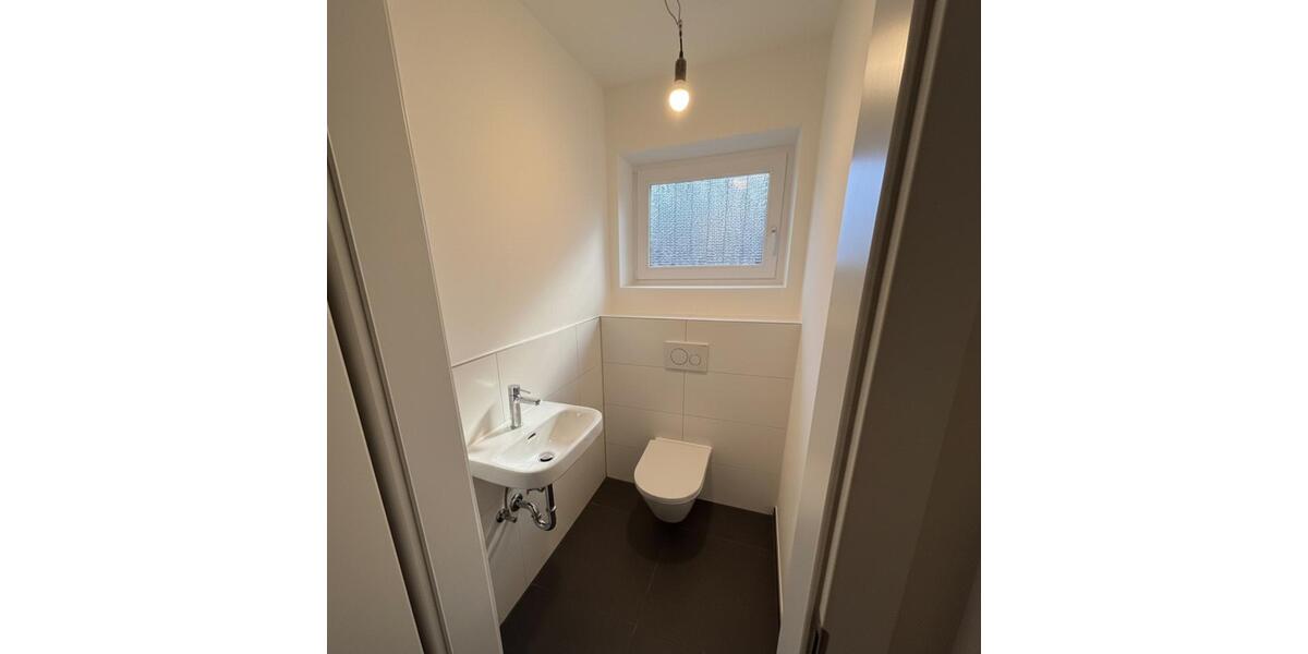 Einfamilienhaus Norderstedt Garstedt - 3.5 Zimmer, 133 m&sup2;, 2.490&euro; | Angebot:25230873