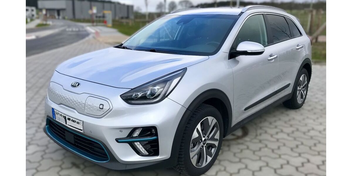 Kia Niro 122.000 km 16.890 &euro; Buchholz 21244