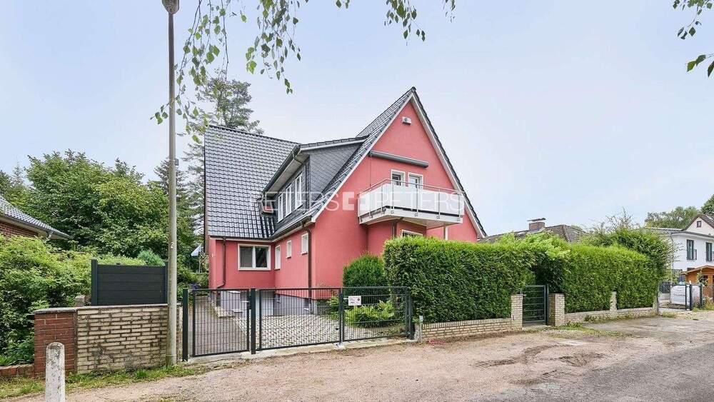 + Mehrfamilienhaus mit 5 Einheiten in Tonndorf + zimmer