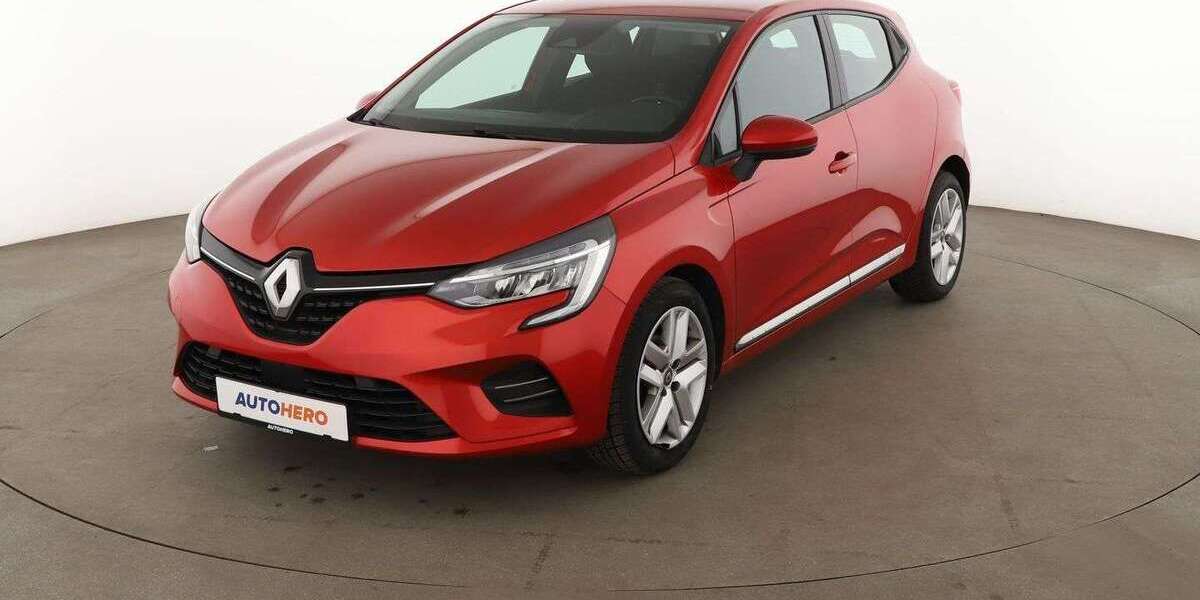 Renault Clio 48.711 km 12.690 &euro; Hamburg 22529