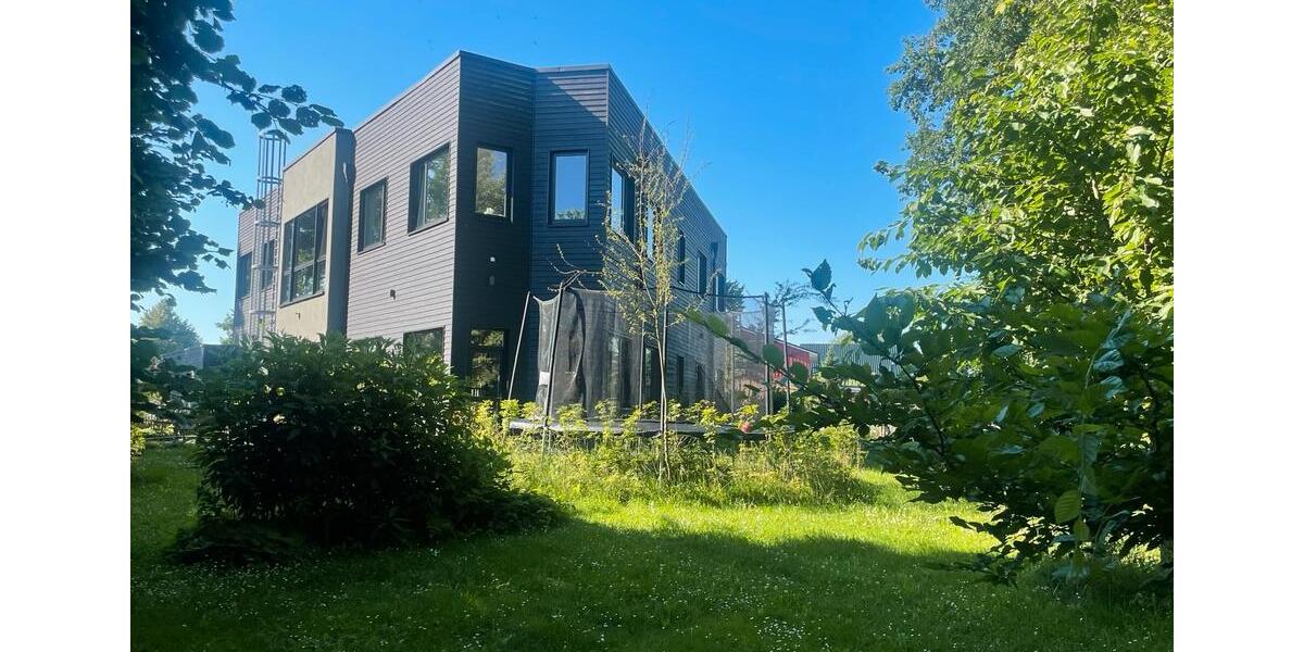 Einfamilienhaus Hamburg Sternschanze - 8 Zimmer, 400 m&sup2;, 799.000&euro; | Angebot:26678214