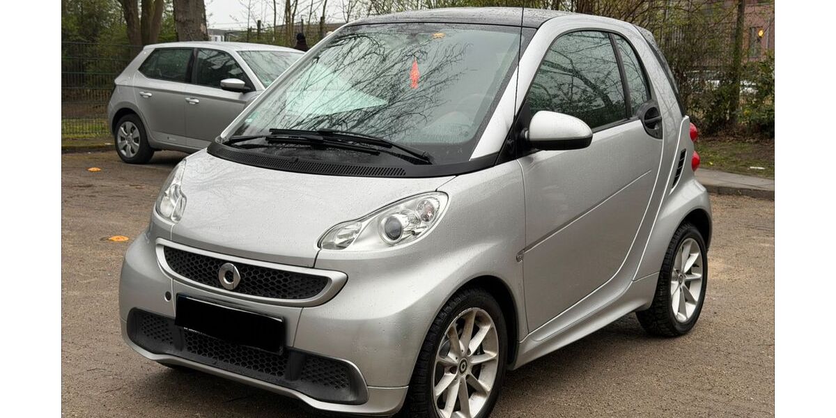 Smart ForTwo 71.000 km 5.700 &euro; Hamburg 22119