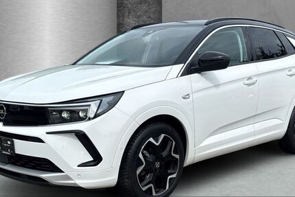 Opel Grandland (X) 23.794 km 24.990 &euro; Hamburg 22529