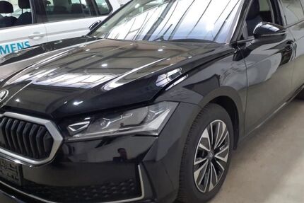 Skoda Superb 8.729 km 35.990 &euro; Ahrensburg 22926