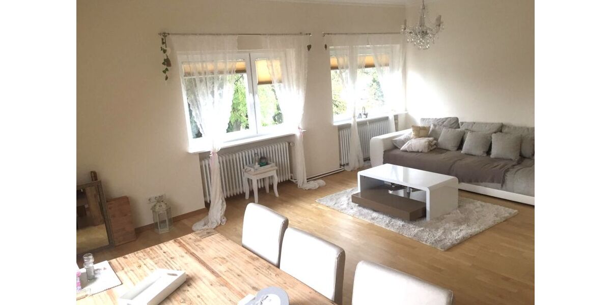 Provisionsfrei* Gepflegte 2-Zimmer Wohnung, 70m² mit Garage in SeevetalMaschen - Dachgeschoßwohnung Seevetal Holtorfsloh | Angebot:27296214