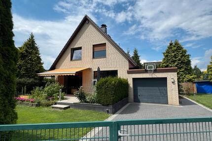 Haus Hamburg Harburg - 4 Zimmer, 153 m&sup2;, 750.000&euro; | Angebot:27019020