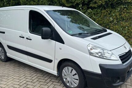 Peugeot Expert 207.000 km 6.750 &euro; Hamburg 21107