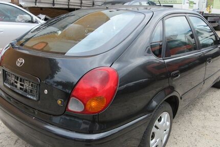 Toyota Corolla 299.400 km 2.100 &euro; Hamburg 20537