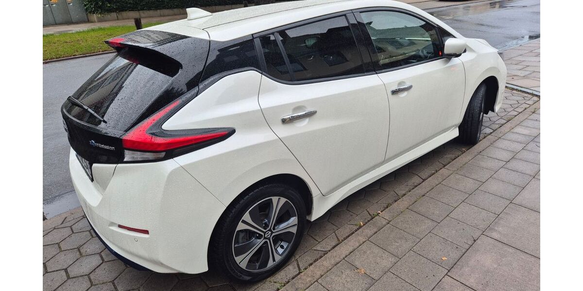 Nissan Leaf 101.125 km 16.500 &euro; Hamburg 22159