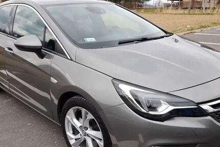 Opel Astra 57.000 km 11.000 &euro; Hamburg 20459