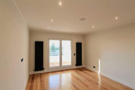 Alsternah wohnen + aufwendiger Sanierung + U-Bahn Wartenau vor der Tür 4 zimmer