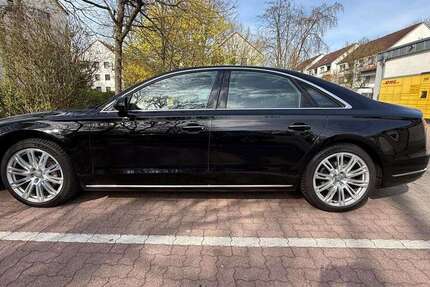 Audi A8 1.490.000 km 27.500 &euro; Hamburg 21031