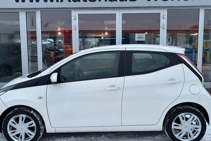 Toyota Aygo (X) 42.754 km 7.970 &euro; Winsen (Luhe) 21423