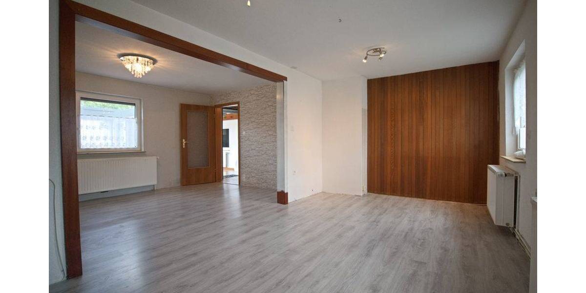 Doppelhaushälfte Pinneberg - 3 Zimmer, 121 m&sup2;, 1.270&euro; | Angebot:26858810