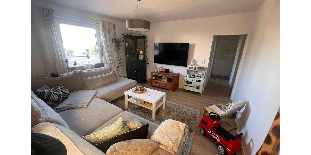 Erdgeschoßwohnung Neu Wulmstorf - 5 Zimmer, 110 m&sup2;, 1.450&euro; | Angebot:26670650
