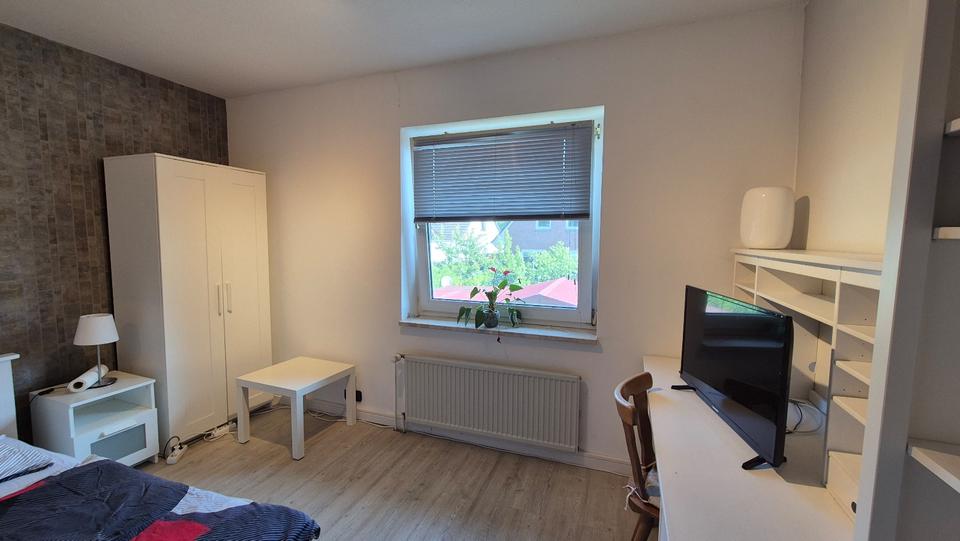 Möbliertes Zimmer in WG Für AzubisStudenten 1 zimmer