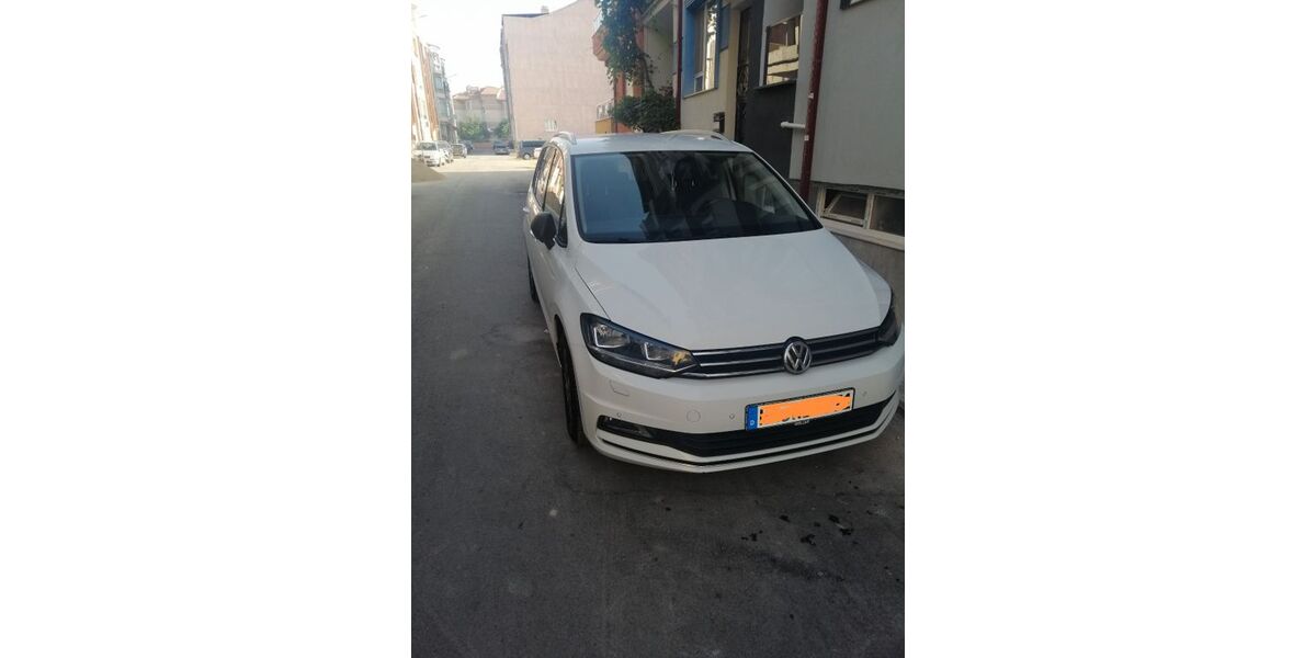 VW Touran 90.000 km 21.950 &euro; Hamburg 21109