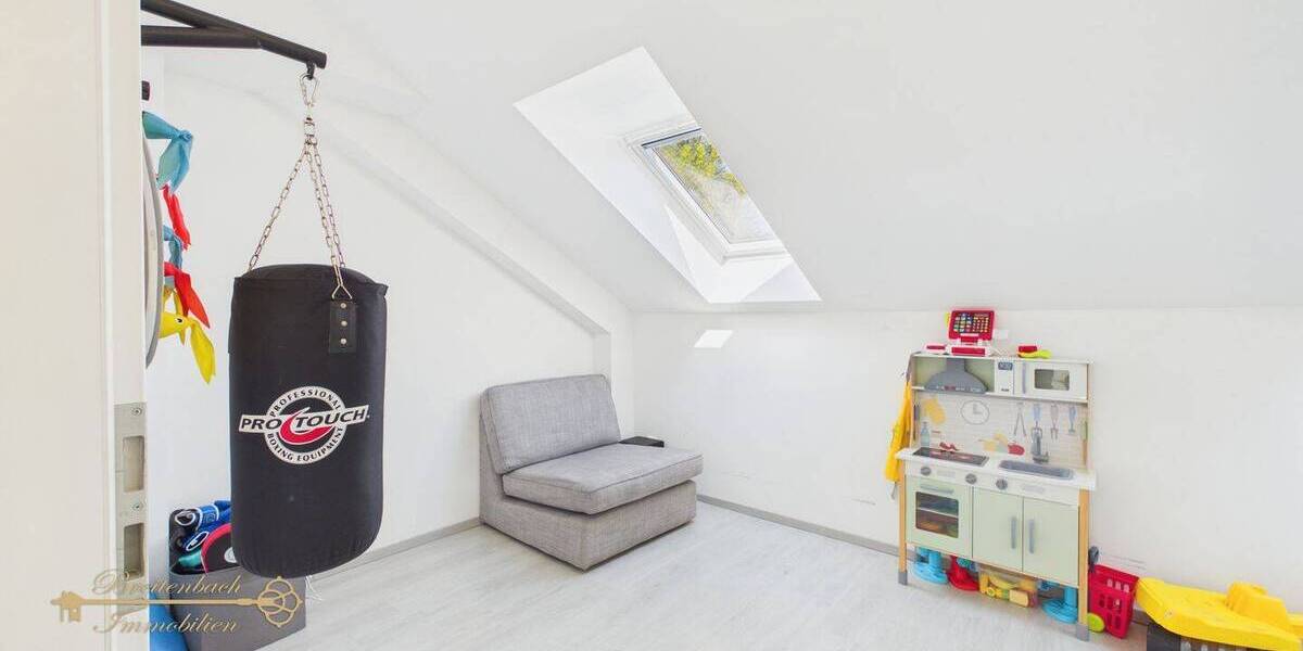 Reihenmittelhaus Norderstedt Harksheide - 5 Zimmer, 105 m&sup2;, 649.000&euro; | Angebot:26343882