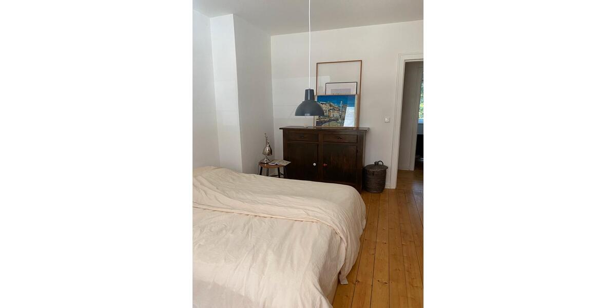 Erdgeschoßwohnung Hamburg Sternschanze - 2 Zimmer, 40 m&sup2;, 100&euro; | Angebot:26091678