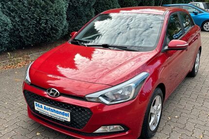 Hyundai i20 51.695 km 11.790 € Ellerbek bei Hamburg 25474