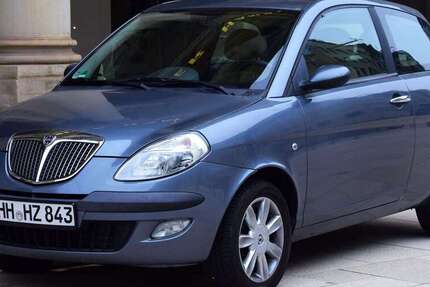 Lancia Ypsilon 145.000 km 2.599 &euro; Hamburg, Freie und Hansestadt 22359