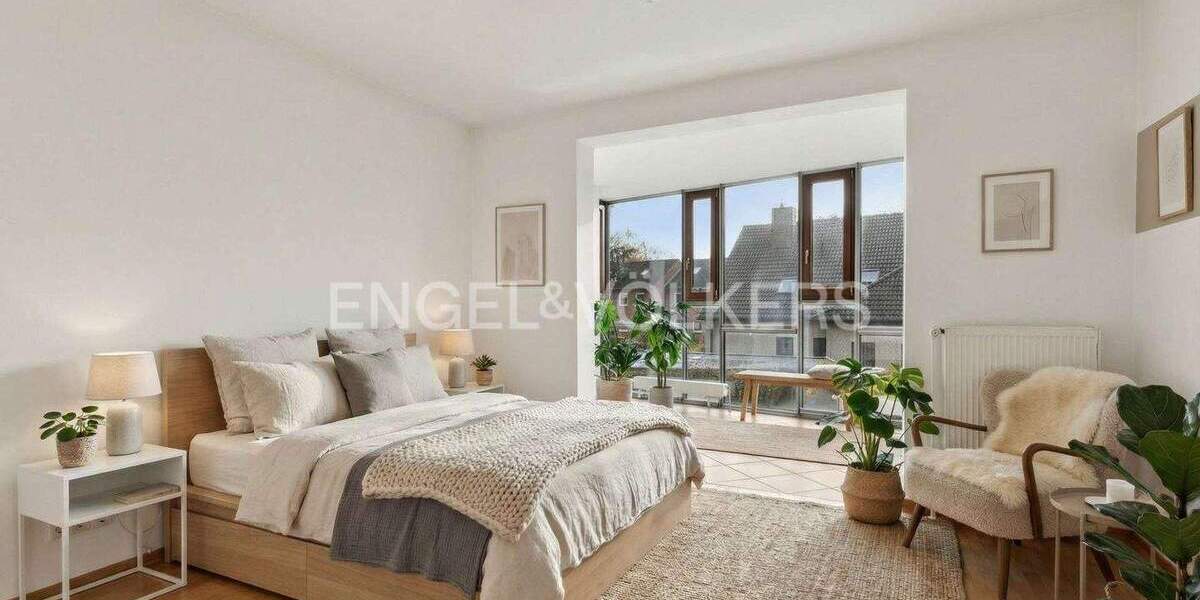 Mehrfamilienhaus, Wohnhaus Norderstedt Garstedt - 7 Zimmer, 287 m&sup2;, 829.000&euro; | Angebot:25701823